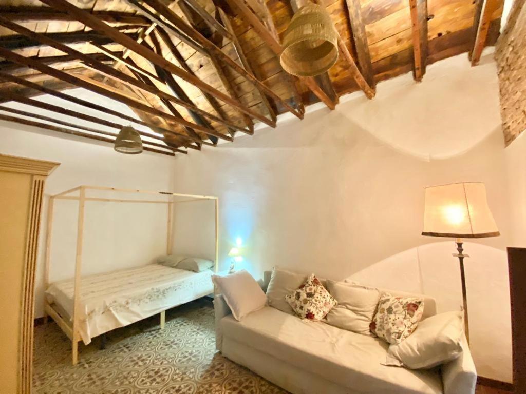 Casa Escondida - Casa De Huéspedes *